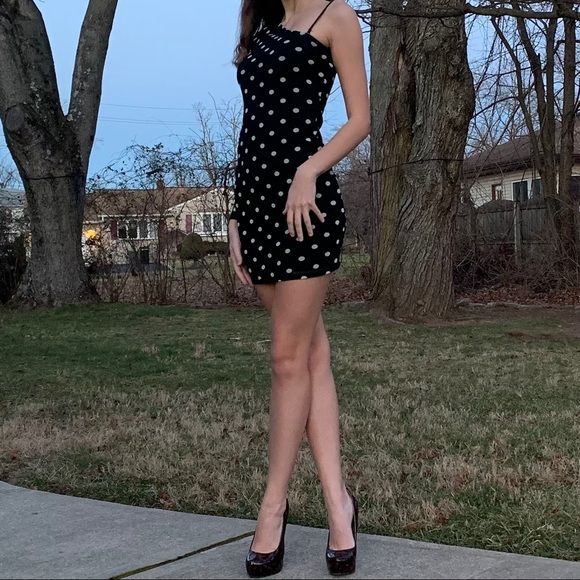 Sexy NWOT Black & White Polka Dot Dress - Picture 7 of 9